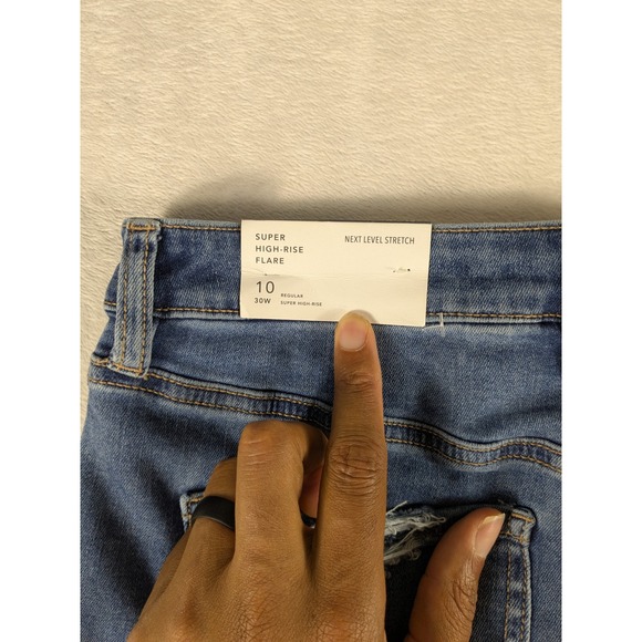 NWT $60 American Eagle Next Level Stretch Super High Rise Flare Jeans Sz 10 - Picture 14 of 16